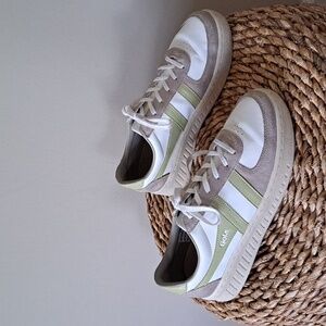 Gola Womens‎ Grandslam White Leather Fashion/Athleisure Platform Sneakers S-8.5